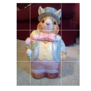 Vintage Young's ceramic rabbit cookie jar